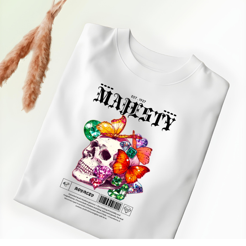 Her Majesty Graphic T-Shirt (Plus Size)