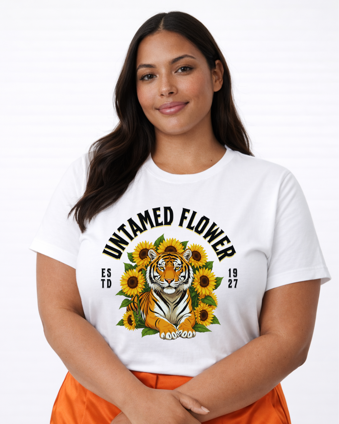 Untamed Flower Tiger Graphic T-Shirt (Plus Size)